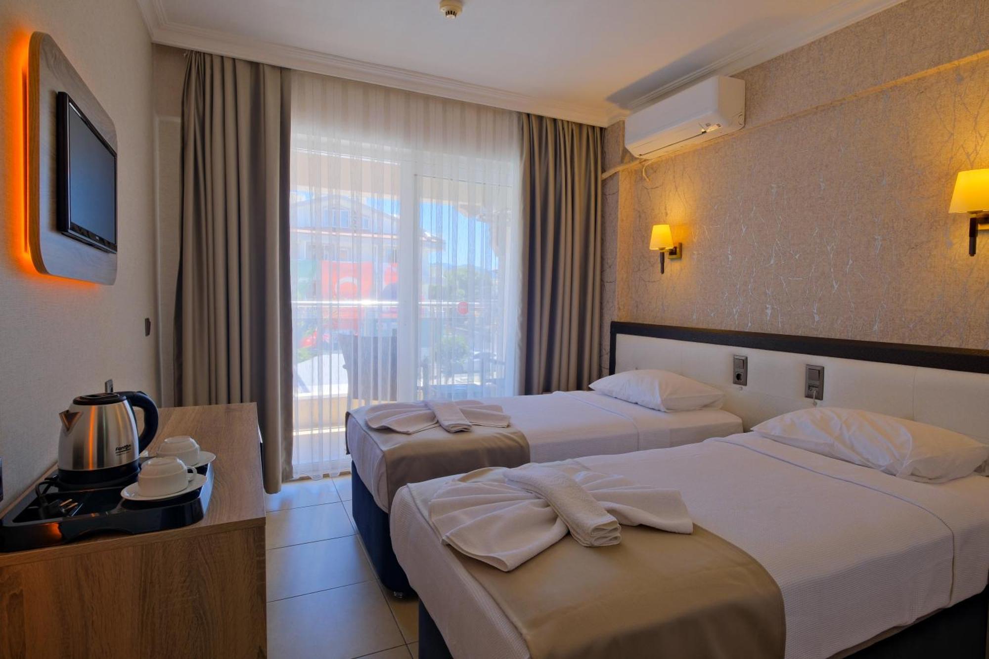 Moni Hotel Marmaris Bagian luar foto